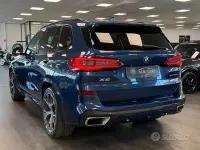 Usata BMW X5 M Sport 265 CV (194 kW) 2018 Blu/azzurro SUV