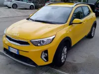 Usata Kia Stonic Urban 84 CV (61 kW) 2022 Giallo SUV