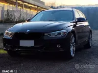 Usata BMW 330 Sport Line 258 CV (189 kW) 2015 Blu Station wagon