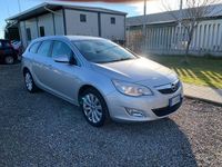 Usata Opel Astra Cosmo 116 CV (85 kW) 2011 Grigio Station wagon