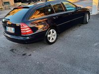 Usata Mercedes C220 2005 Blu Station wagon