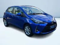Usata Toyota Yaris Active 69 CV (50 kW) 2018 Blu Berlina