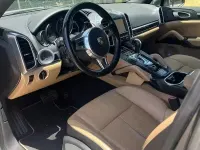 Usata Porsche Cayenne 245 CV (180 kW) 2014 Grigio SUV