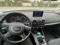 Usado Audi A3 110 CV (80 kW) 2014 Azul Familiar