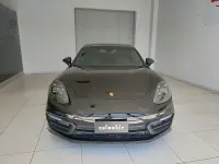 Usata Porsche Panamera 330 CV (242 kW) 2021 Blu Utilitaria