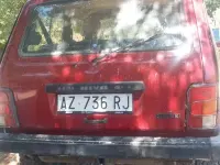 Usata Lada niva 80 CV (58 kW) 1997 Rosso SUV