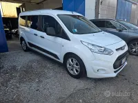 Usata Ford Tourneo Connect Titanium 120 CV (88 kW) 2017 Bianco Monovolume