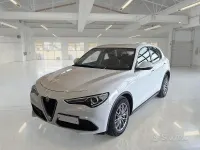 Usata Alfa Romeo Stelvio Business 160 CV (117 kW) 2021 Bianco SUV