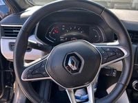 Begagnad Renault Clio V 2022 Svart Sedan