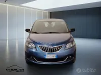 Usata Lancia Ypsilon Gold 69 CV (50 kW) 2022 Blu/azzurro Utilitaria