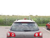 Usata VW Passat 140 CV (102 kW) 2006 Grigio Station wagon