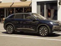 Nuova VW T-Roc Life 150 CV (110 kW) 2026 Grenadill black metallizzato SUV