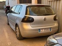 Usata VW Golf V Sportline 140 CV (102 kW) 2005 Grigio Utilitaria