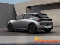 Usata Lancia Ypsilon 100 CV (73 kW) 2024 Multicolore(met.) Utilitaria