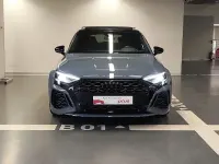 Käytetty Audi RS3 Sportback Ambiente 400 HP (294 kW) 2024 Harmaa Viistoperä