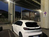 Usata Peugeot 208 GT 101 CV (74 kW) 2020 Bianco Utilitaria
