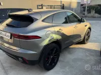 Usata Jaguar E-Pace R-Dynamic 150 CV (110 kW) 2021 Grigio SUV