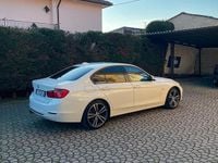 Usata BMW 320 Sport Line 190 CV (139 kW) 2015 Bianco Berlina