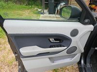 Usata Land Rover Range Rover evoque 190 CV (139 kW) 2015 Grigio Station wagon