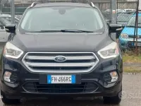 Usata Ford Kuga Vignale 150 CV (110 kW) 2017 Nero SUV