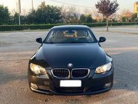 Usata BMW 320 Cabriolet 177 CV (130 kW) 2010 Nero Cabrio
