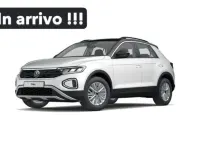 Usata VW T-Roc Life 110 CV (80 kW) 2022 Bianco SUV