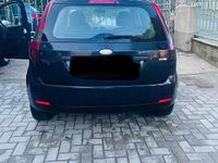 Usata Ford Fiesta 68 CV (50 kW) 2004 Nero Utilitaria