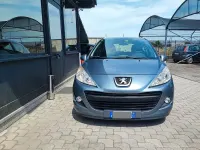 Usata Peugeot 207 73 CV (53 kW) 2010 Grigio Berlina