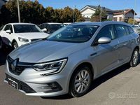 Usata Renault Mégane GrandTour Business 116 CV (85 kW) 2022 Argento Station wagon