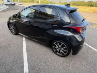 Usata Toyota Yaris Hybrid Lounge 92 CV (67 kW) 2020 Nero Berlina