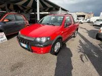 Usata Fiat Strada 84 CV (61 kW) 2010 Rosso Pick-up