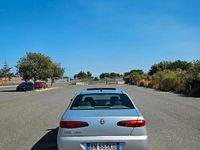 Second-hand Alfa Romeo 166 Distinctive 226 CP (166 kW) 2000 Gri Berlinǎ