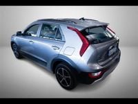 Usata Kia Niro 2024 Grigio chiaro SUV