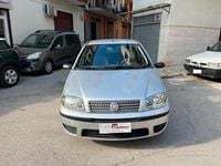 Usata Fiat Punto Classica 69 CV (50 kW) 2009 Grigio Utilitaria