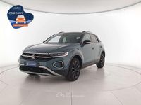 Usata VW T-Roc Style 150 CV (110 kW) 2023 Petroleum blue metallizzato ne SUV