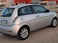 Usata Lancia Ypsilon 75 CV (55 kW) 2007 Argento Utilitaria