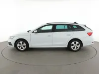 Usata Skoda Octavia Executive 131 CV (96 kW) 2021 Bianco Station wagon