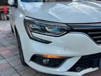 Usata Renault Mégane IV Bose Edition 110 CV (80 kW) 2017 Bianco Berlina