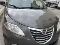 Usata Lancia Ypsilon 85 CV (62 kW) 2013 Grigio Utilitaria