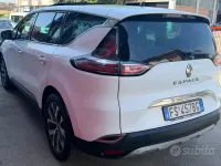 Usata Renault Espace Initiale Paris 160 CV (117 kW) 2018 Bianco Monovolume