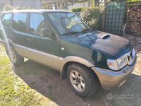 Usata Nissan Terrano 2001 Verde SUV