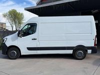 Usata Renault Master 136 CV (100 kW) 2022 Bianco Monovolume