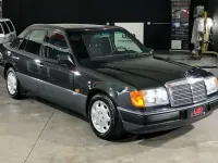 Usata Mercedes 200 136 CV (100 kW) 1994 Grigio Berlina
