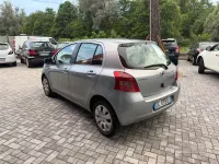 Usata Toyota Yaris 69 CV (50 kW) 2006 Grigio Berlina