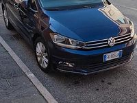 Usata VW Touran 102 CV (75 kW) 2017 Blu Monovolume