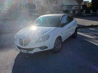 Usata Lancia Delta 120 CV (88 kW) 2010 Utilitaria