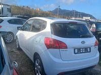 Usata Kia Venga 90 CV (66 kW) 2012 Bianco Utilitaria