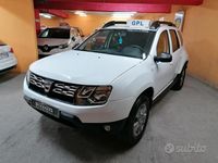 Usata Dacia Duster Lauréate 115 CV (84 kW) 2017 Bianco SUV