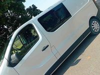 Usata Opel Vivaro 145 CV (106 kW) 2016 Grigio Monovolume