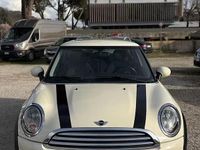 Usata Mini Cooper D 108 CV (79 kW) 2010 Bianco Utilitaria